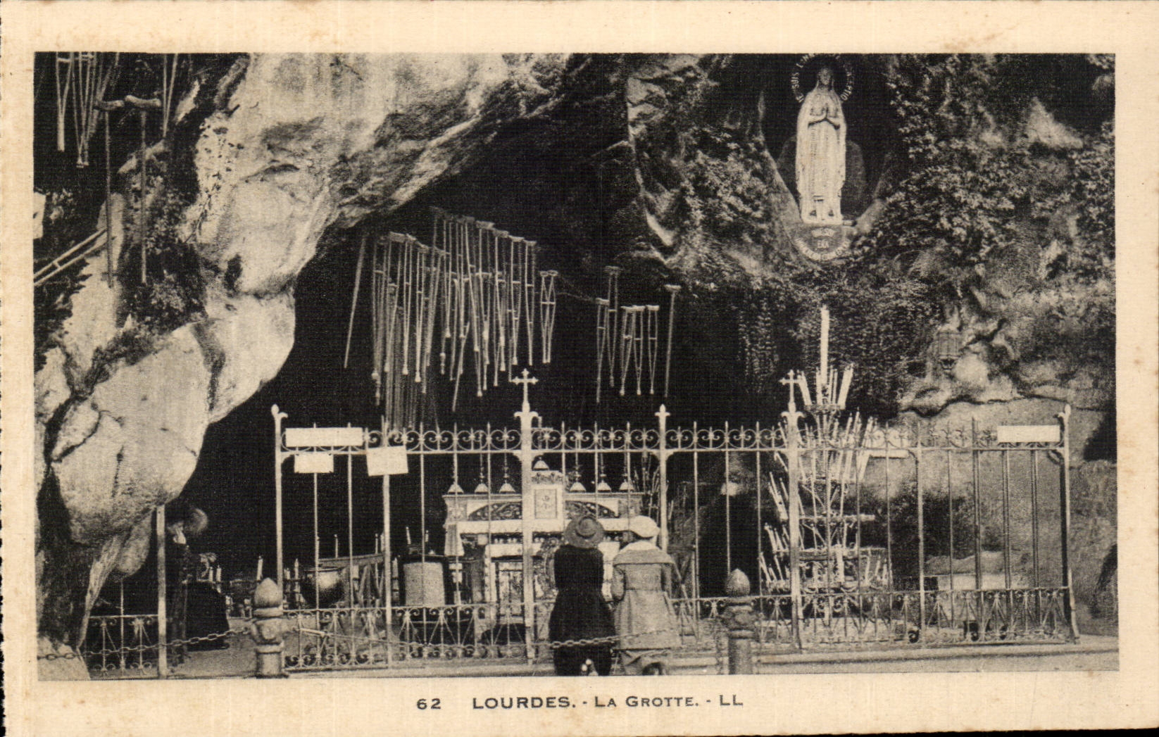 Lourdes - the Cave - CPA