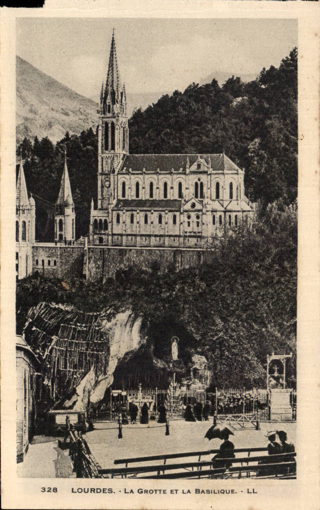 Lourdes - the Cave and Basilica CPA
