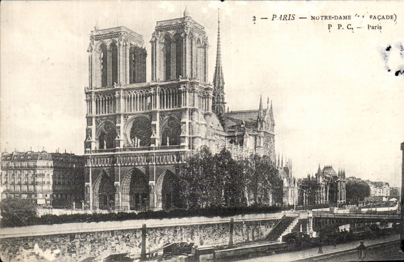 Paris - 4 - Notre Dame - CPA 