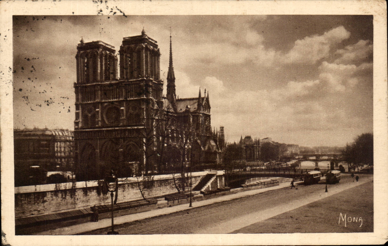 Paris - 4 - Notre Dame CPA 