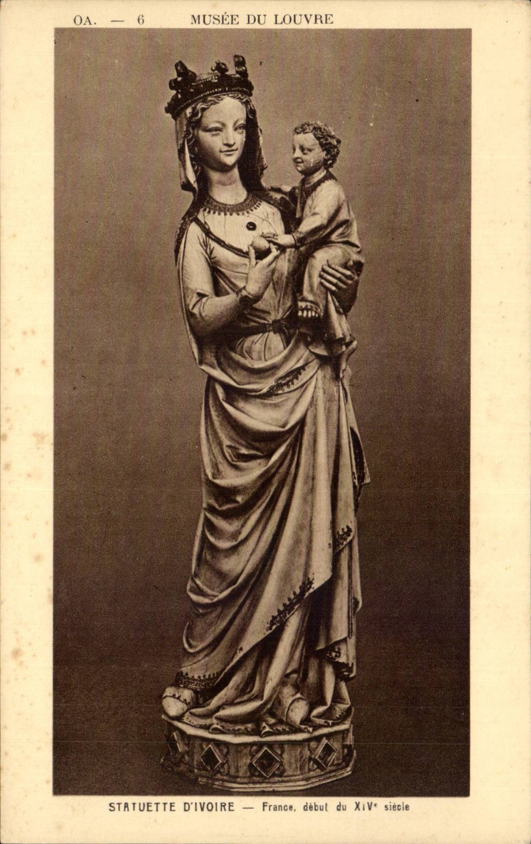 CPA Paris Museum der Luftschlitz-Statuette von ivory Frankreich