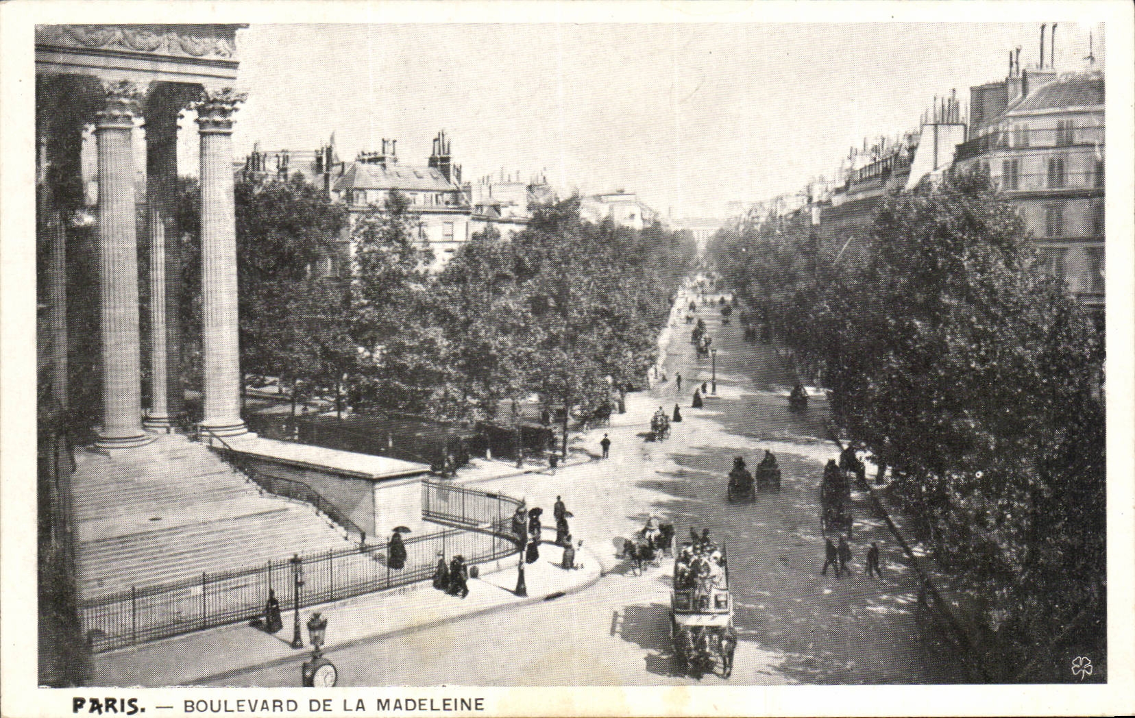 Paris CPA Boulevard de la madeleine