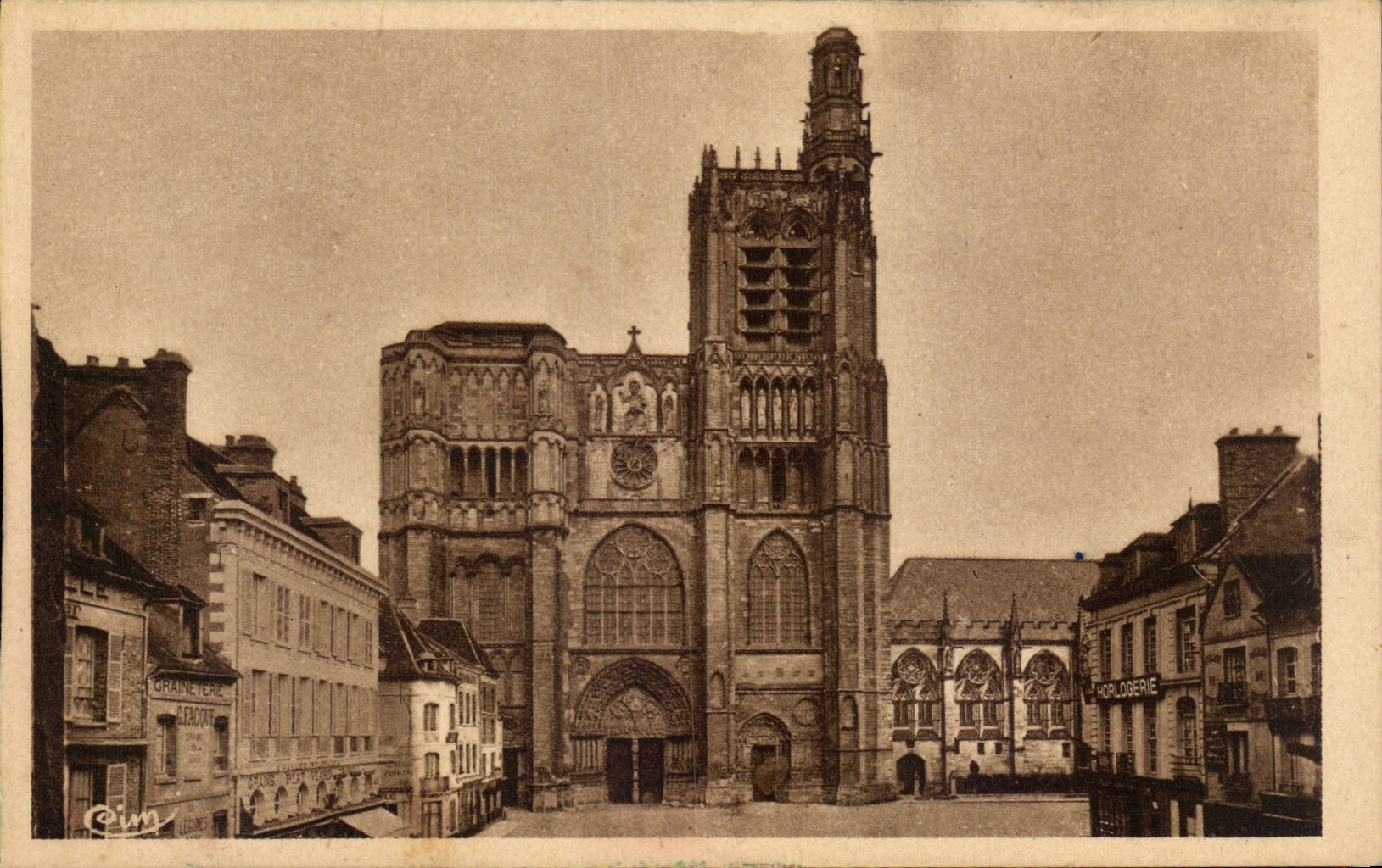 CPA Sens the cathedral