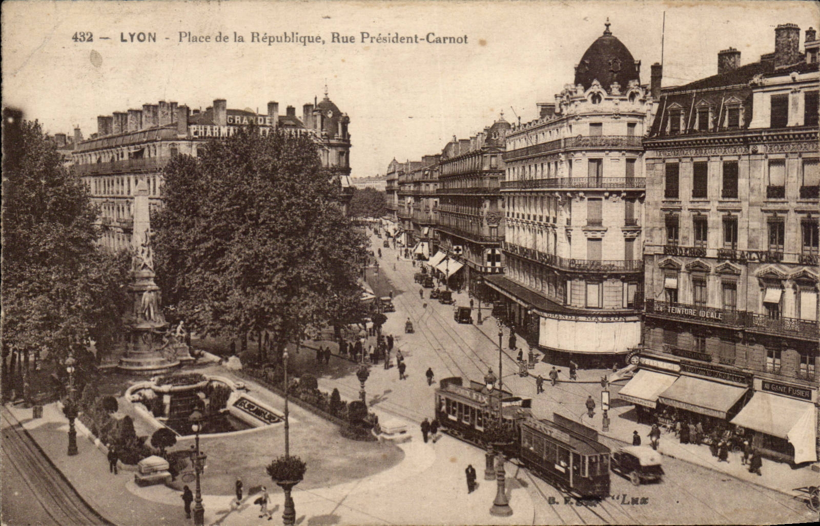 CPA Lyon Places Republic Street President Carnot