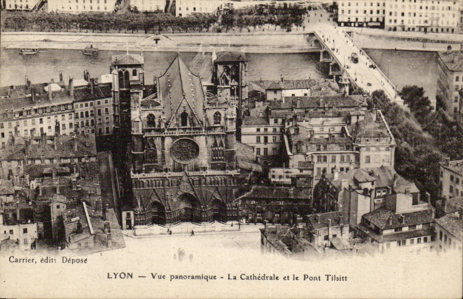 CPA Lyon Panoramic View the cathedral and the Tilsitt bridge