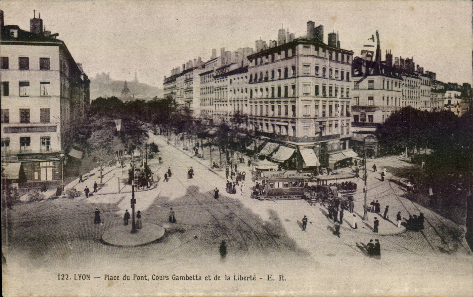 CPA Lyon places bridge Gambetta course and freedom