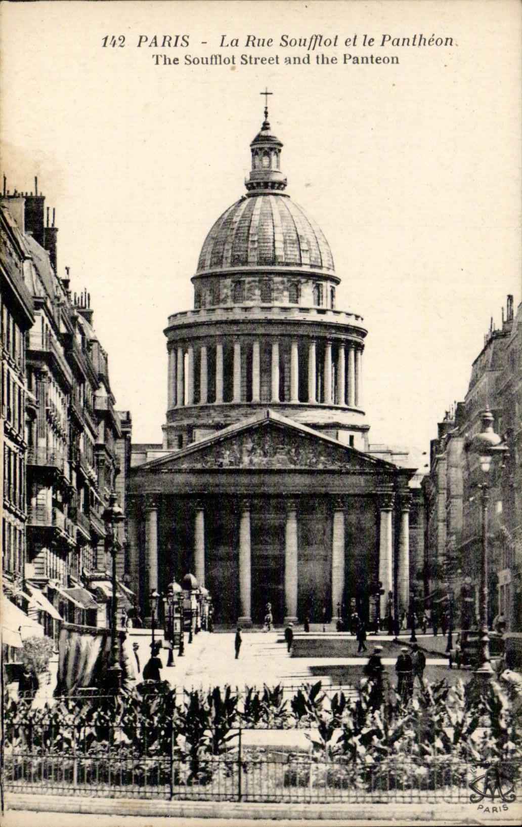Paris CPA the street Soufflot and the Pantheon