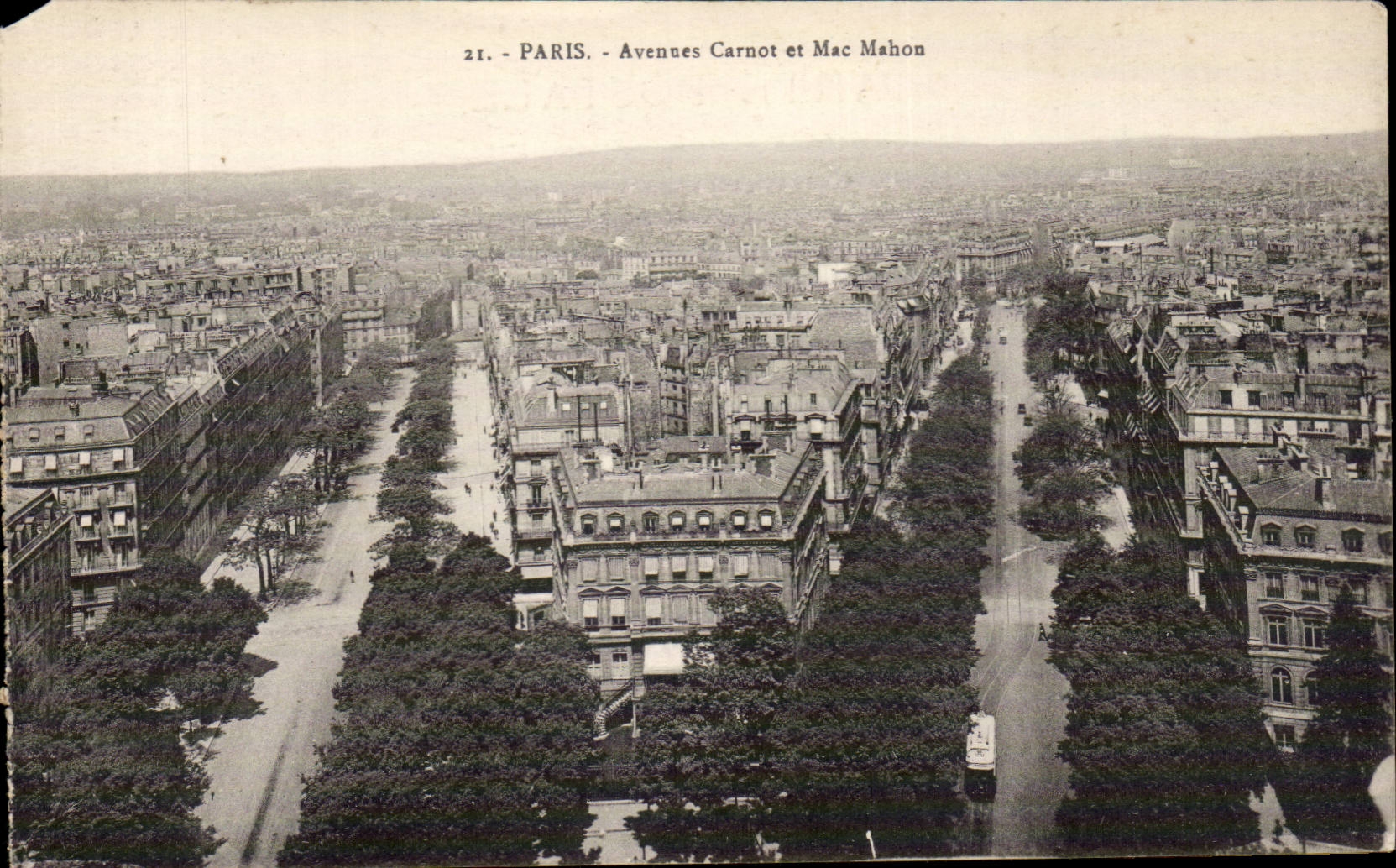 CPA Paris Avenues Carnot and Mac Mahon