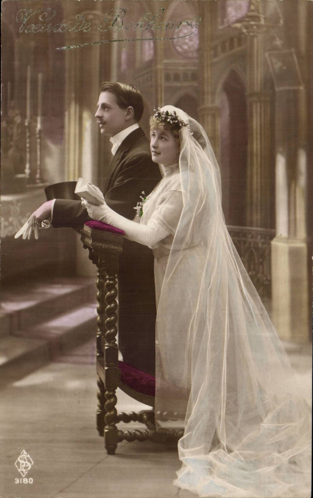 Fantaisie - Couple - Mariage - Beautiful Bride - wedding - CPA