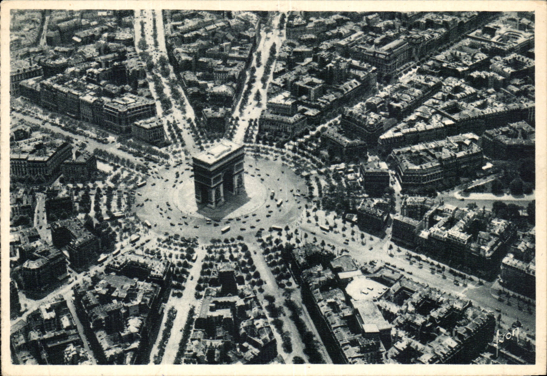 Paris - 8 - Arc de Triomphe and Places Etoile - CPA