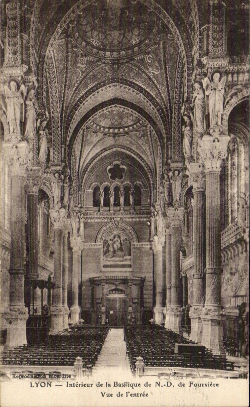 Lyon - Innenraum der Basilika von Notre Dame de Fourviere - CPA