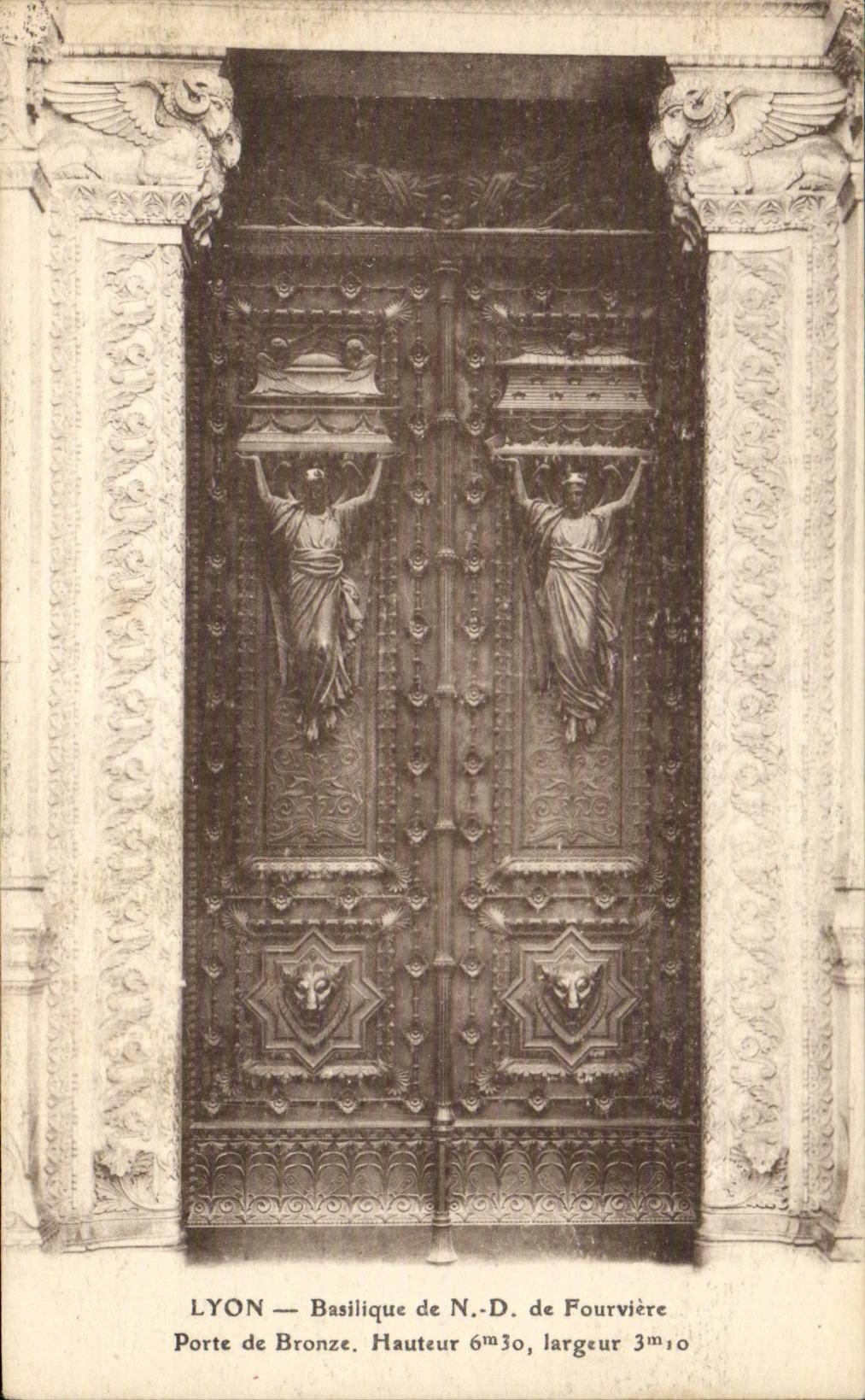 Lyon - Bronzegatter - die Basilika unserer Dame von Fourviere - CPA