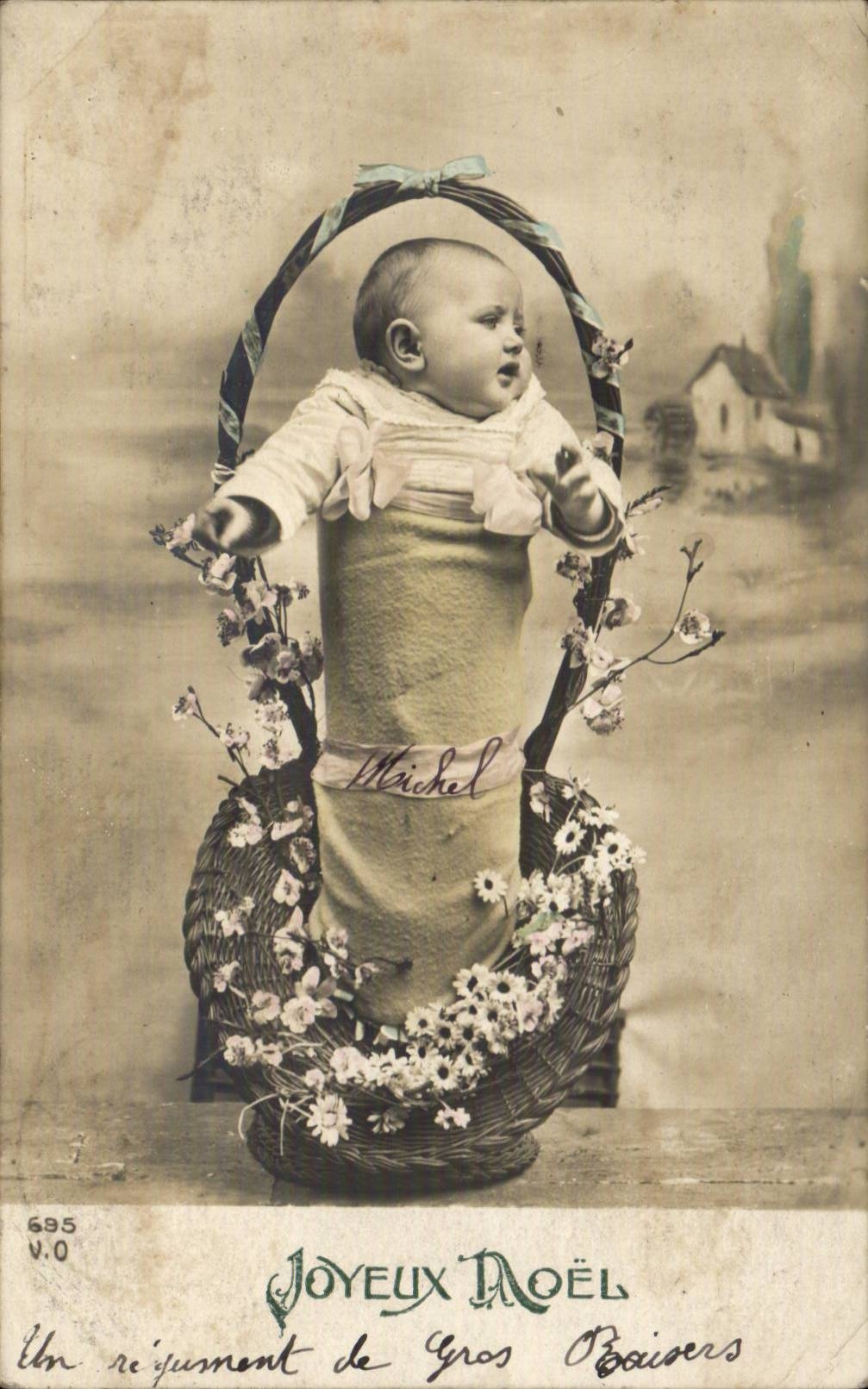 Fantasy - Baby - Baby in has tennis shoe CPA