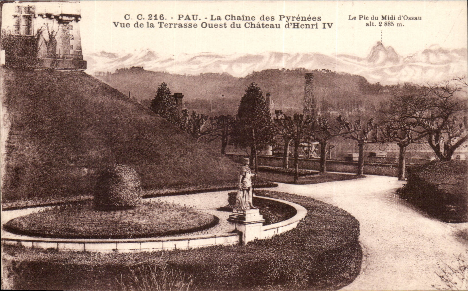 CPA Pau das Schloss Henri IV die Kette der Pyrenees
