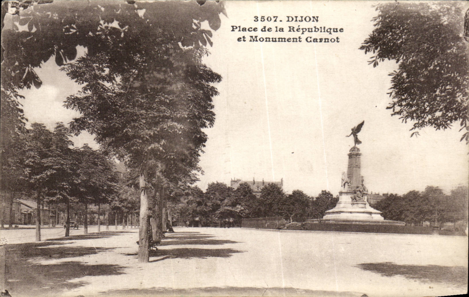 CPA Dijon setzt Republik- und Carnotdenkmal