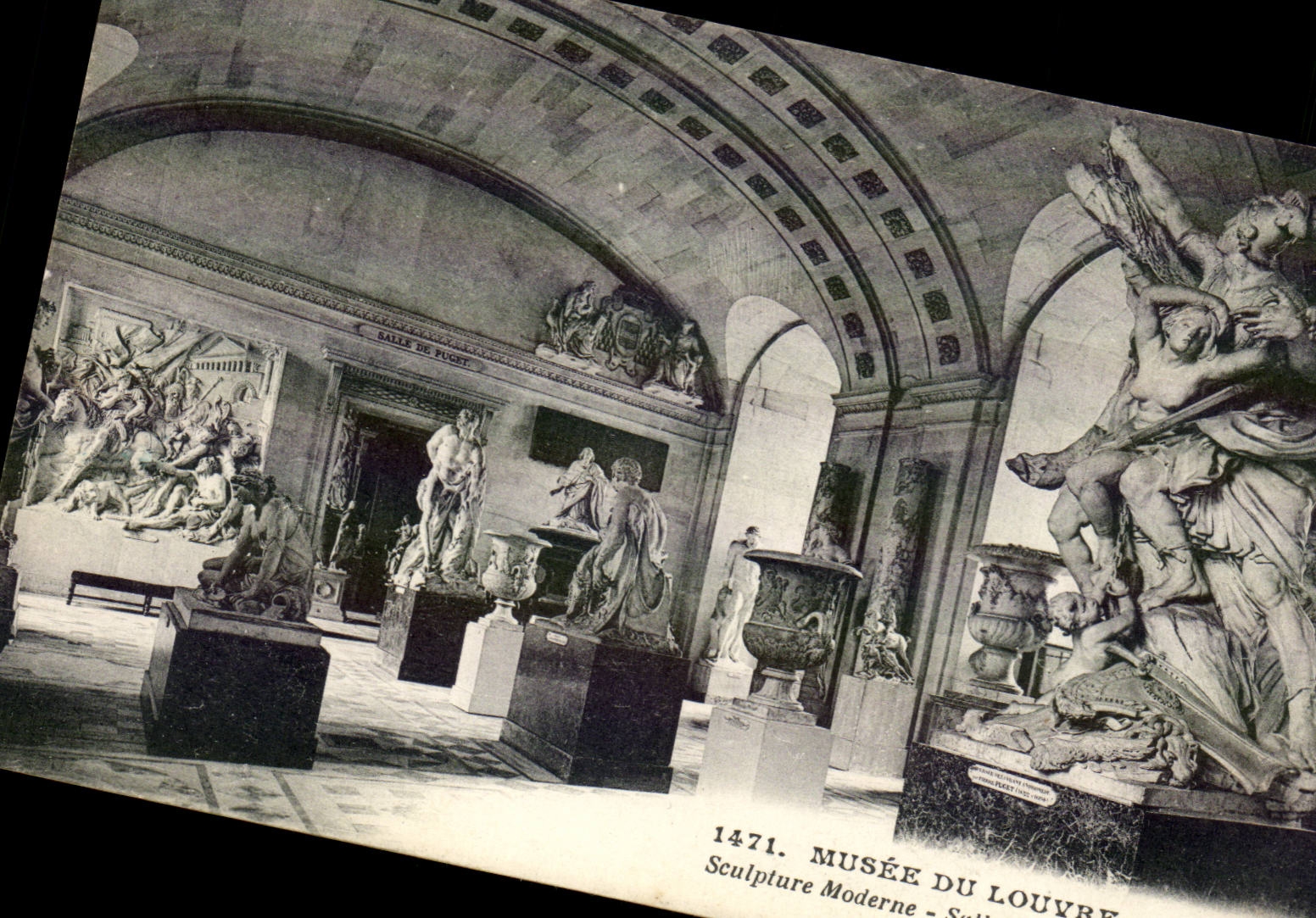 Paris CPA Musee du Louvre Sculpture moderne Salle de Puyet