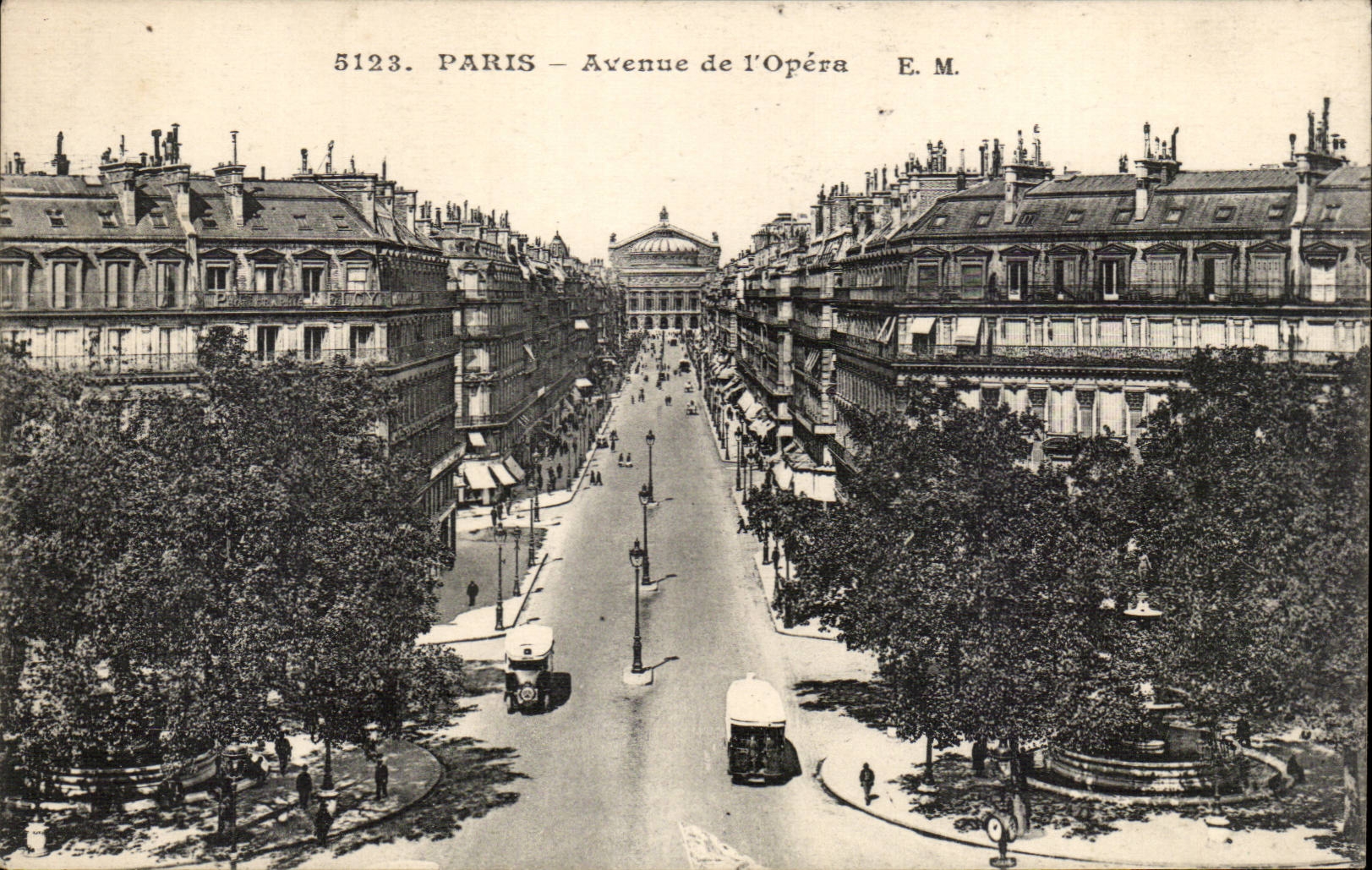 Paris CPA Avenue de l'opera