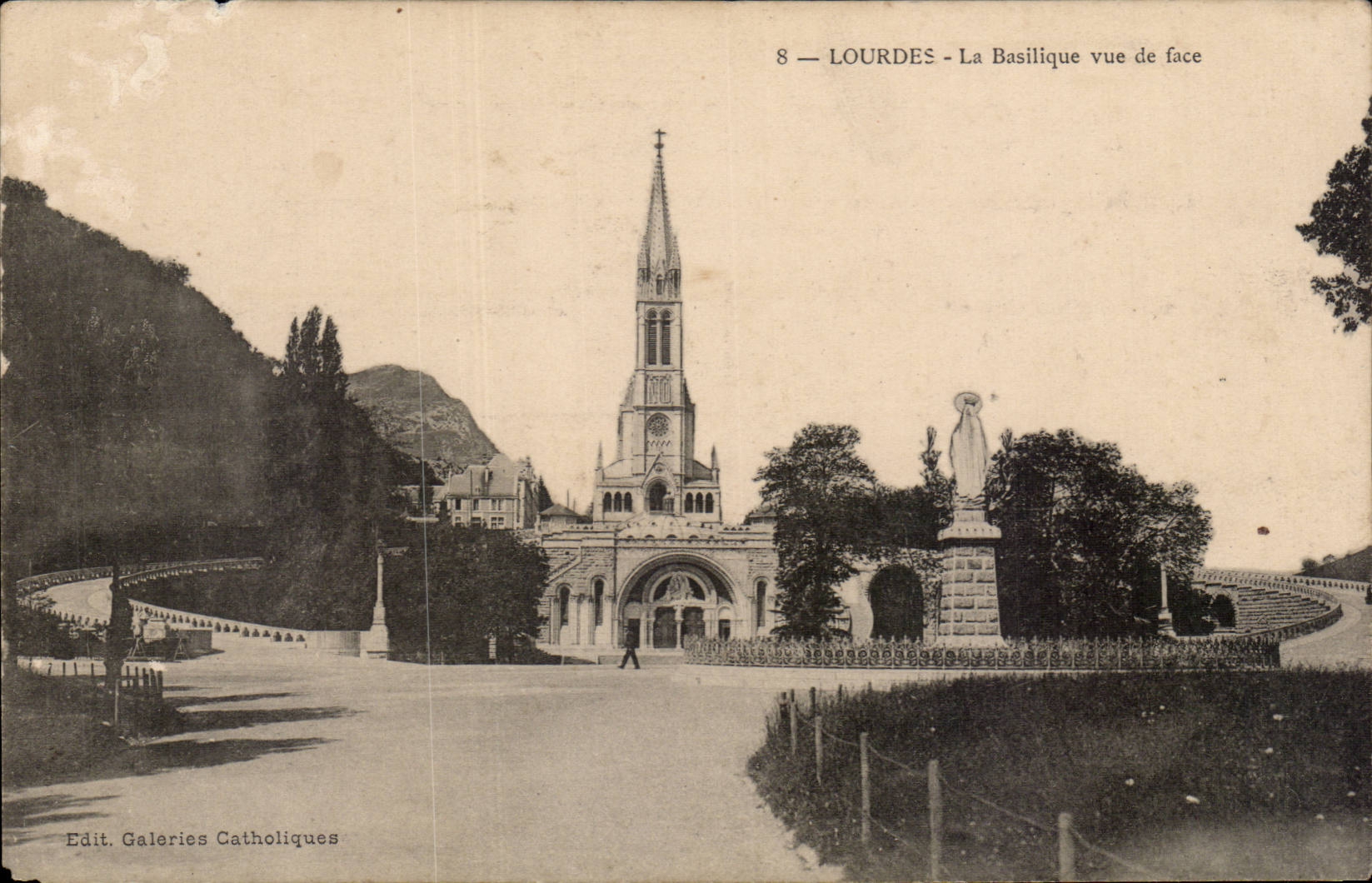 CPA Lourdes the basilica front view