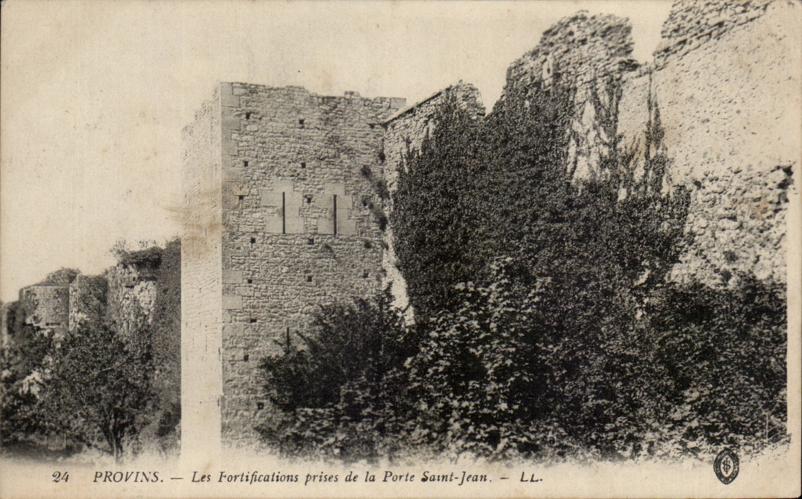 Layered branches CPA Fortifications taken of the door St Jean