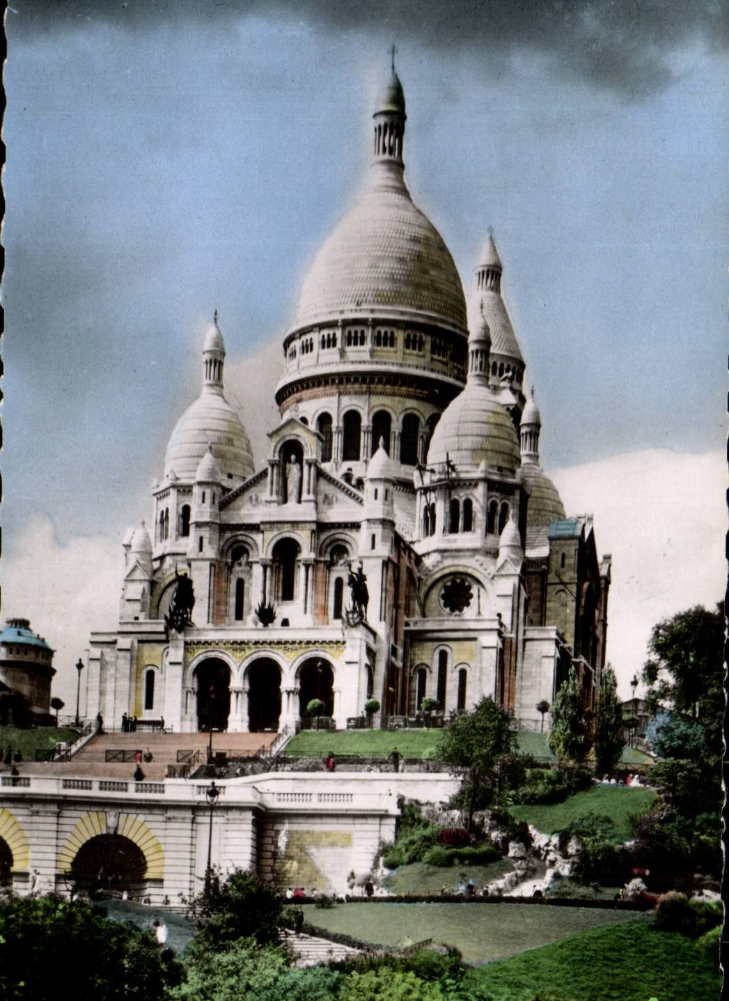 Paris CPM Sacre Coeur montmartre