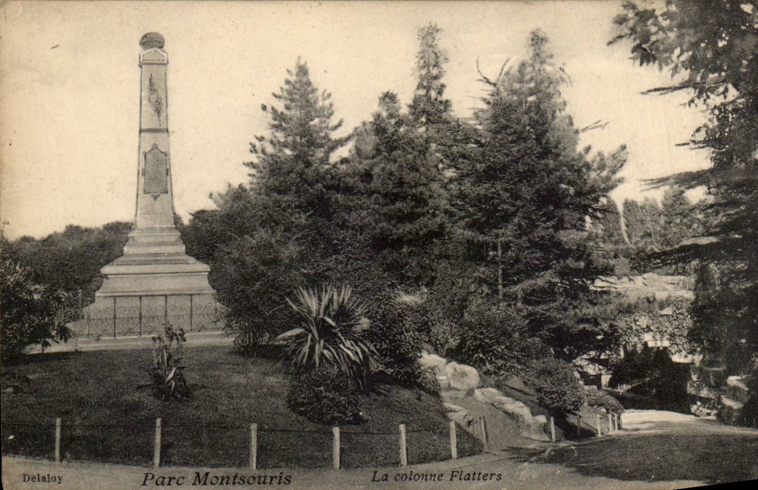 Paris CPA Park montsouris the Flatters column