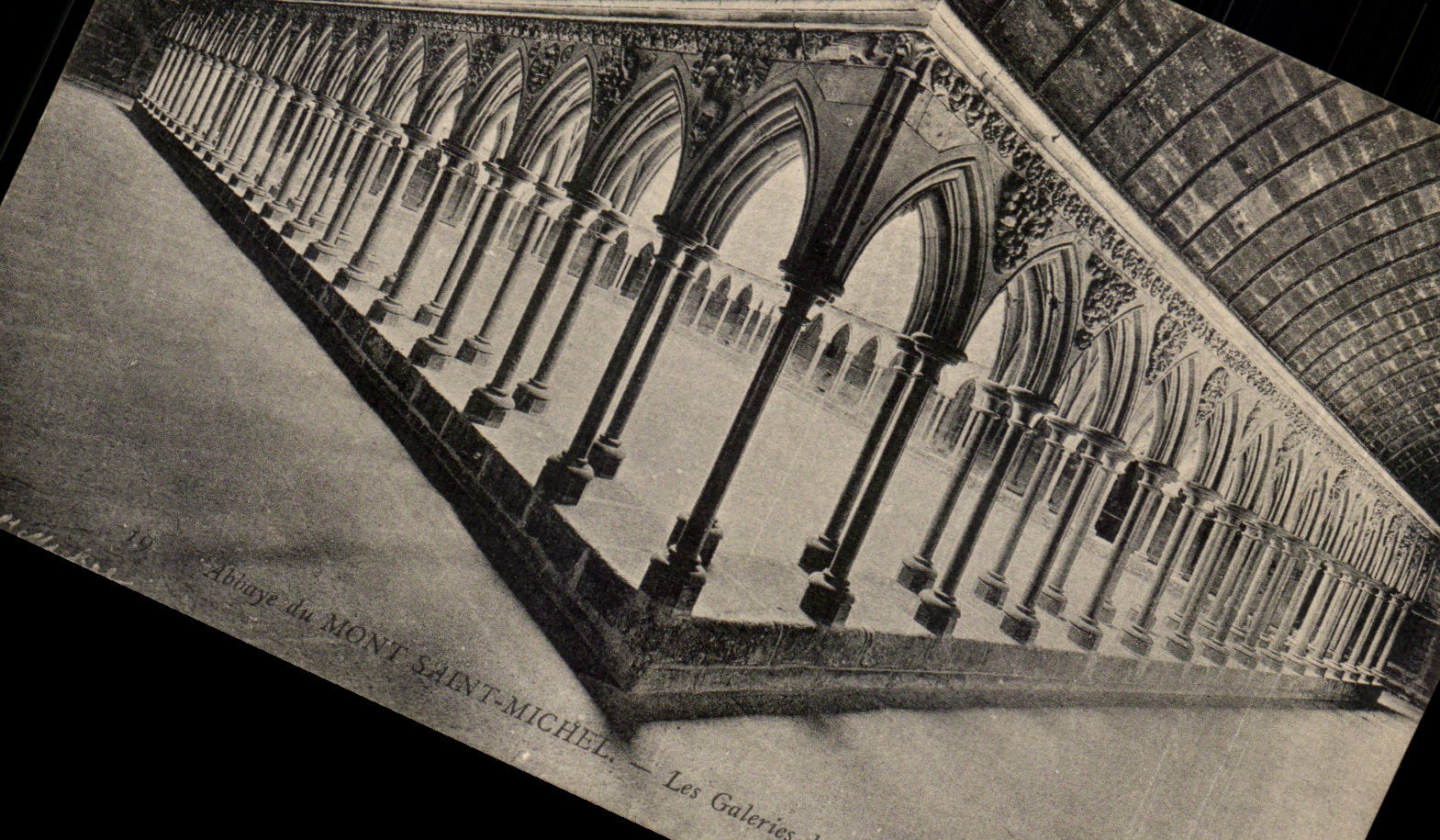 CPA Mont Saint Michel galleries of the cloister