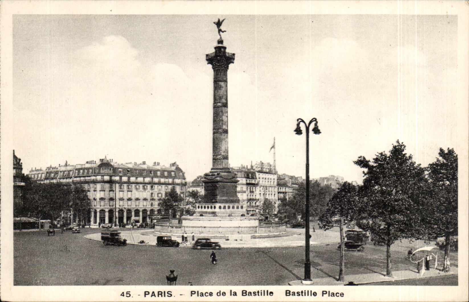 CPA Paris Places Bastille