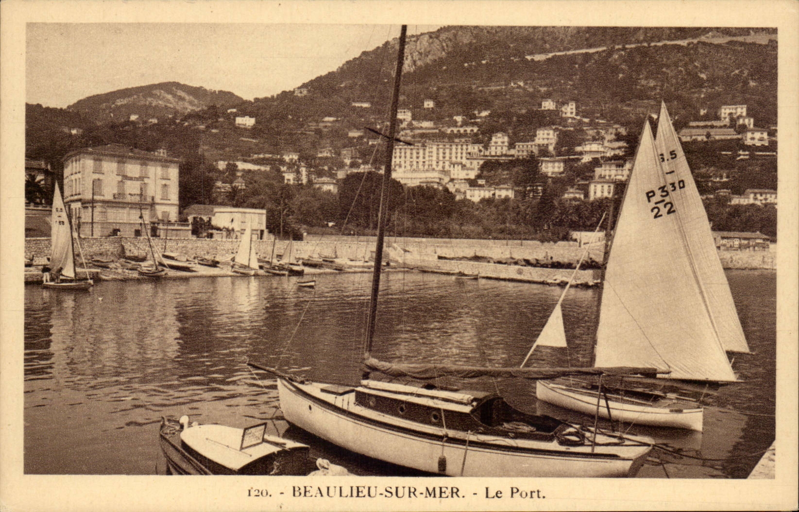 CPA Beaulieu on Sea the port
