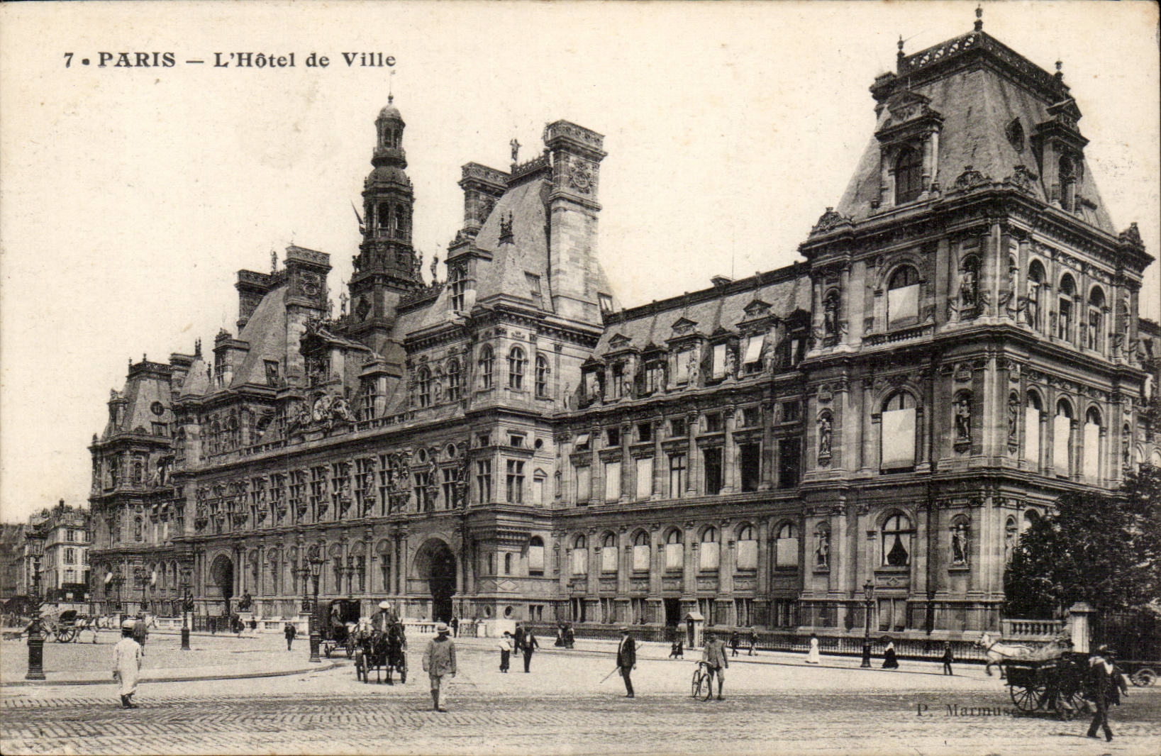 Paris CPA Hotel de ville