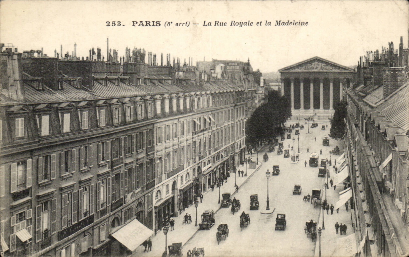 Paris CPA the Royal street and the Madeleine