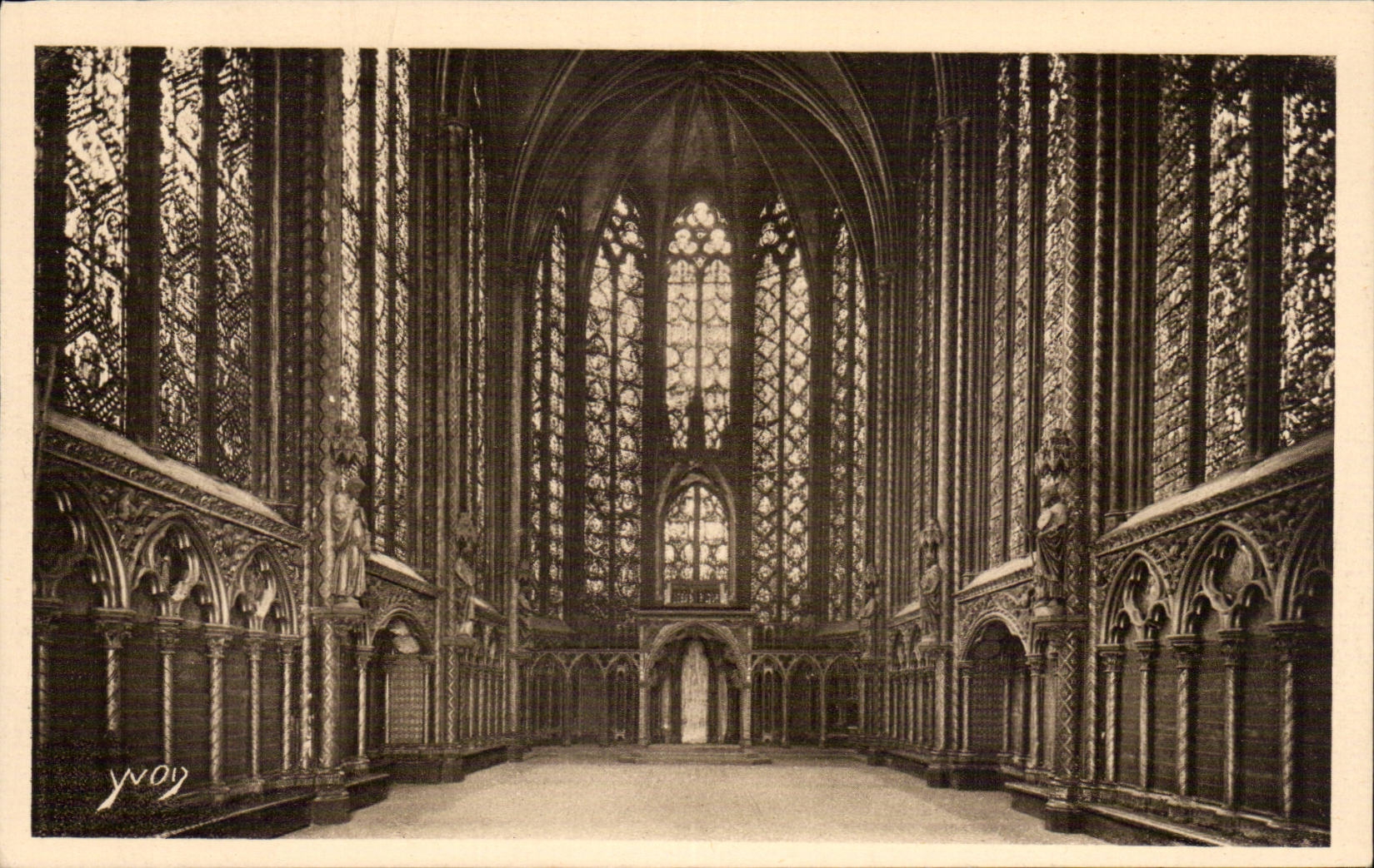 Paris CPA Interieur de la Sainte Chapelle Chapelle haute