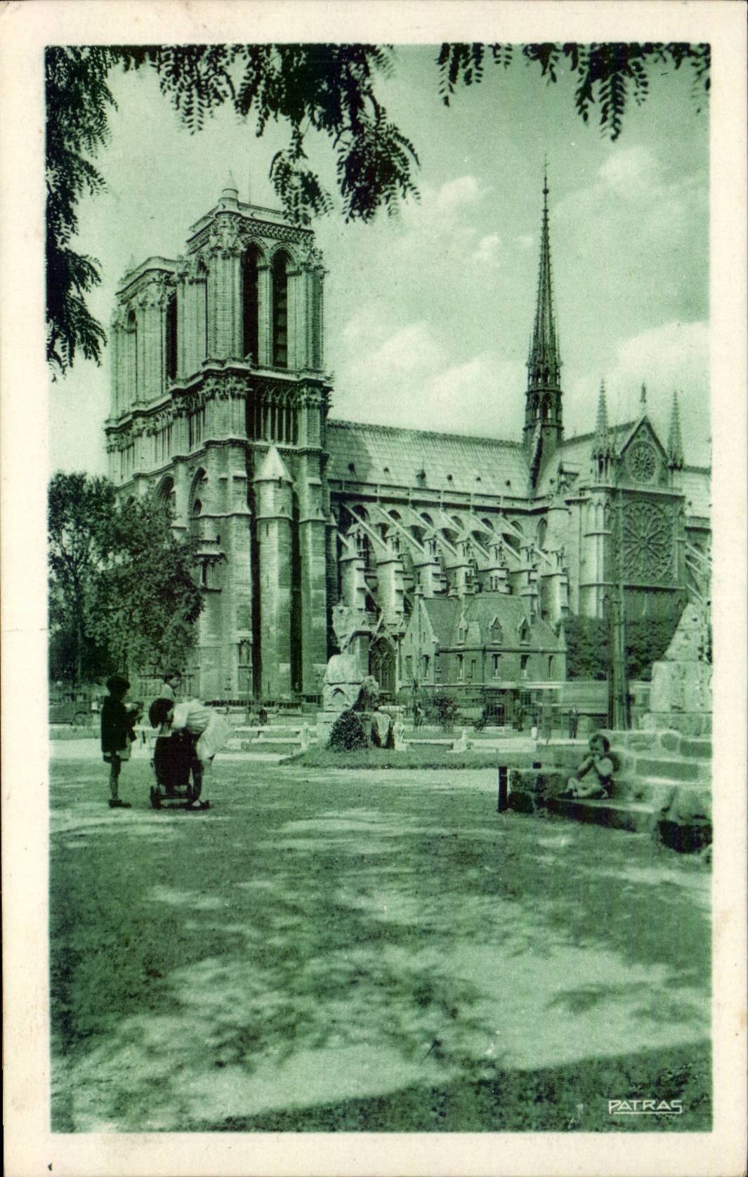 Paris CPA Notre Dame Cue du square Saint Julien le Pauvre