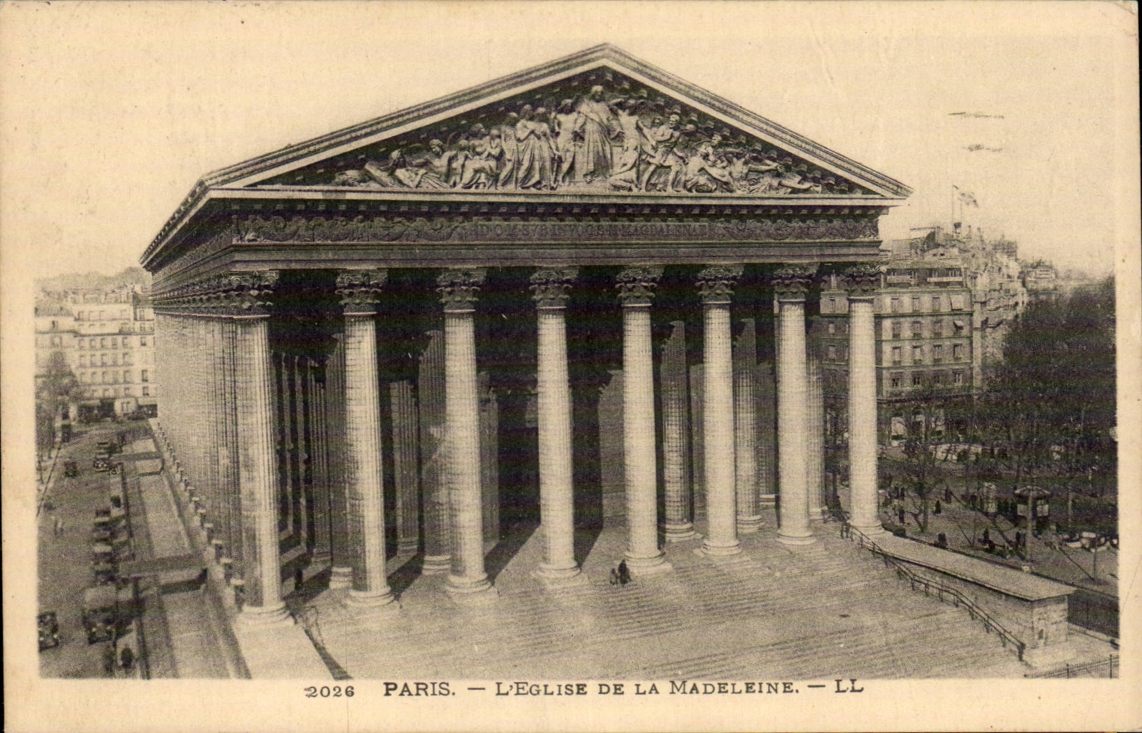 Paris CPA the church of the Madeleine