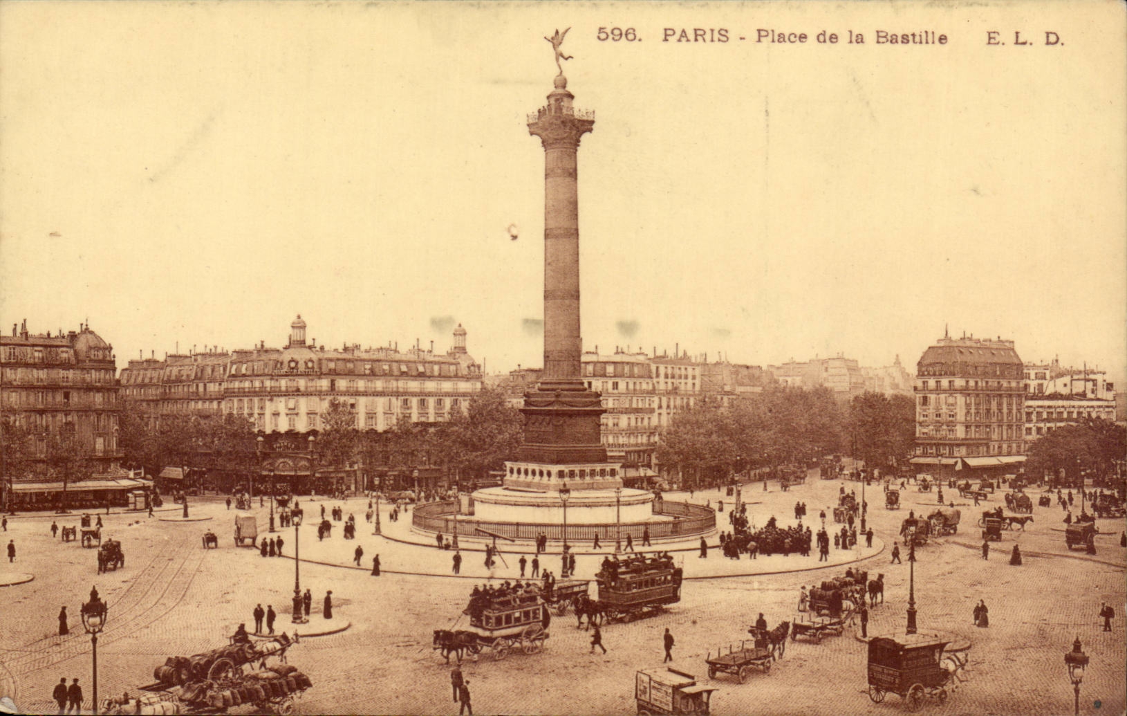 Paris CPA Places Bastille