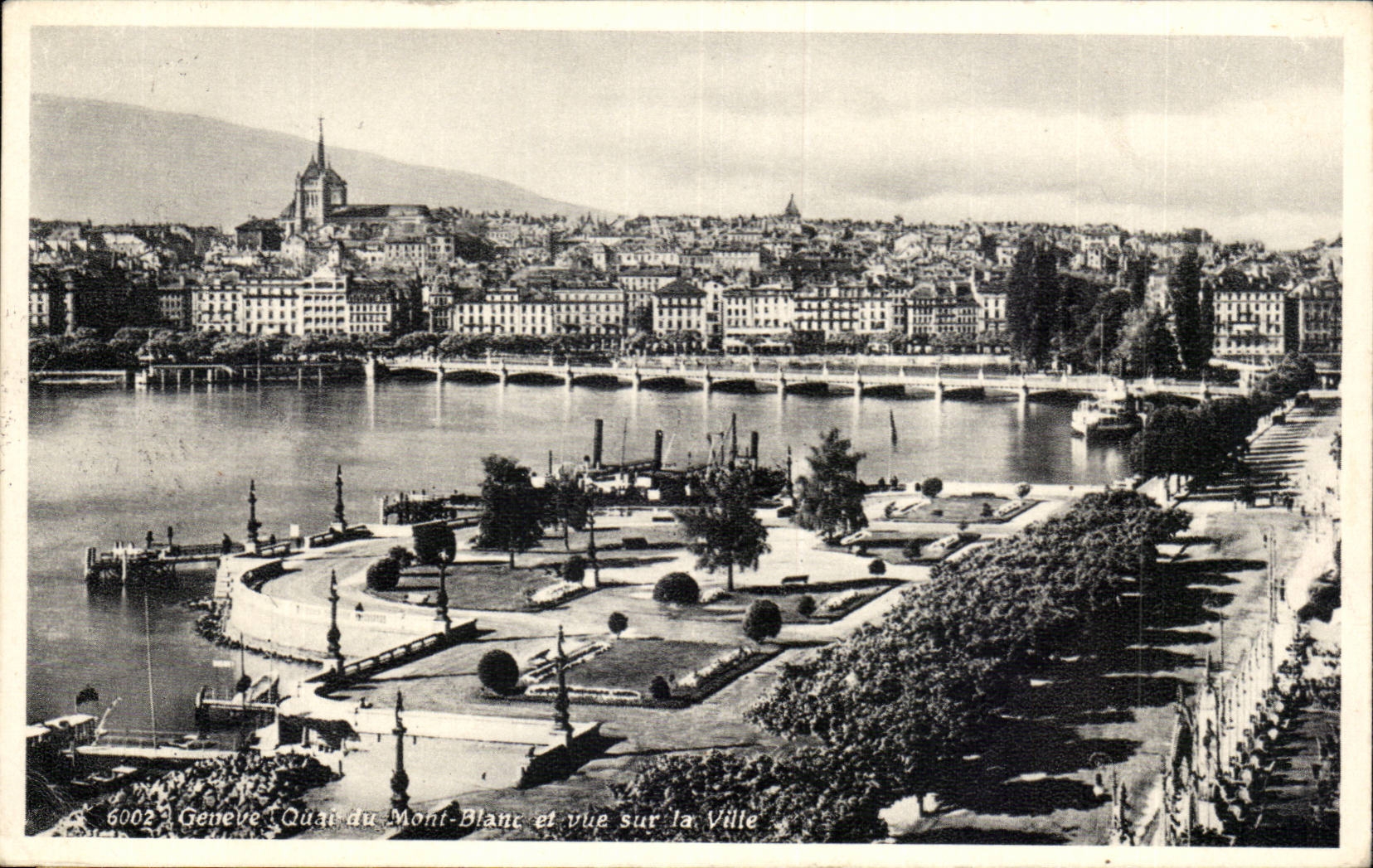 Switzerland MODERN CARD Geneva Quay of the Mount Blanc and seen on the city