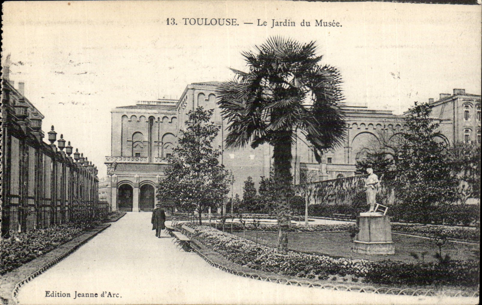 CPA Toulouse Le jardin du musee