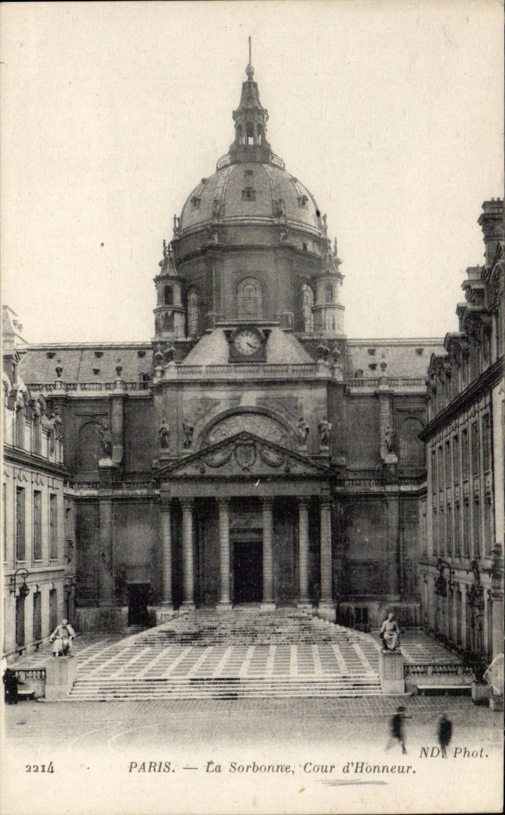 Paris CPA the Sorbonne Main courtyard