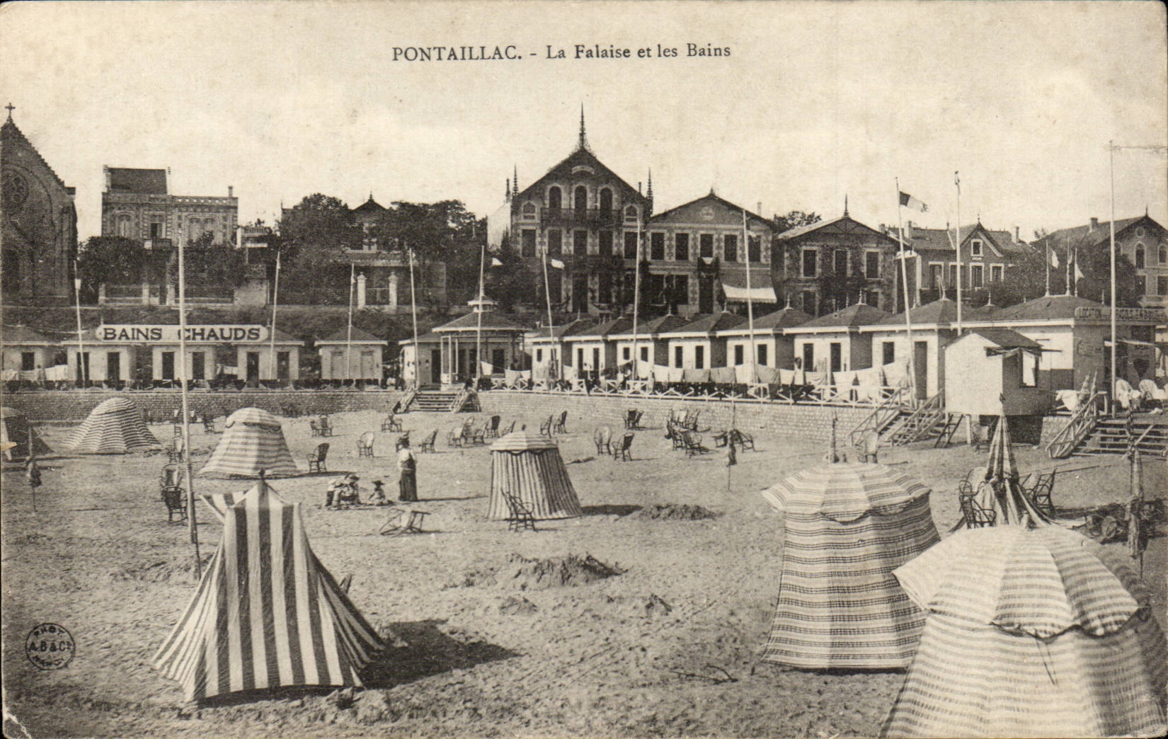 Pontaillac - the Cliff and les Bains - CPA