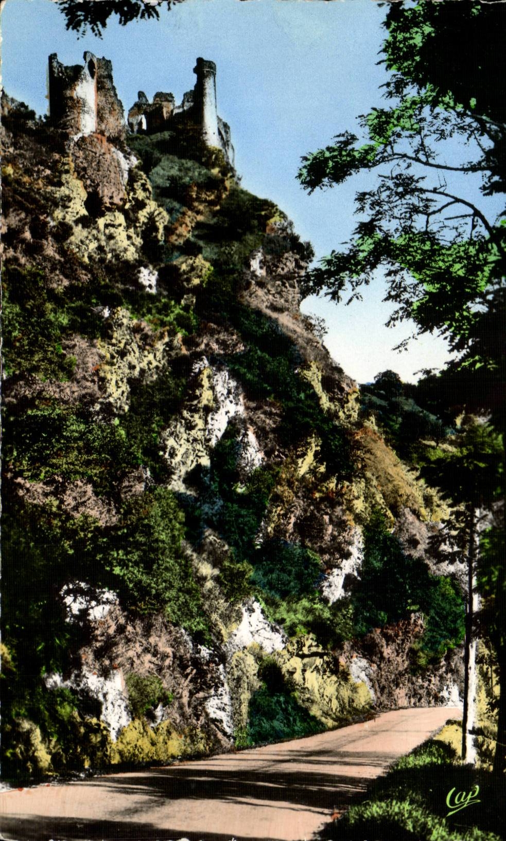 Valley of Sioule - the Castle - CPA