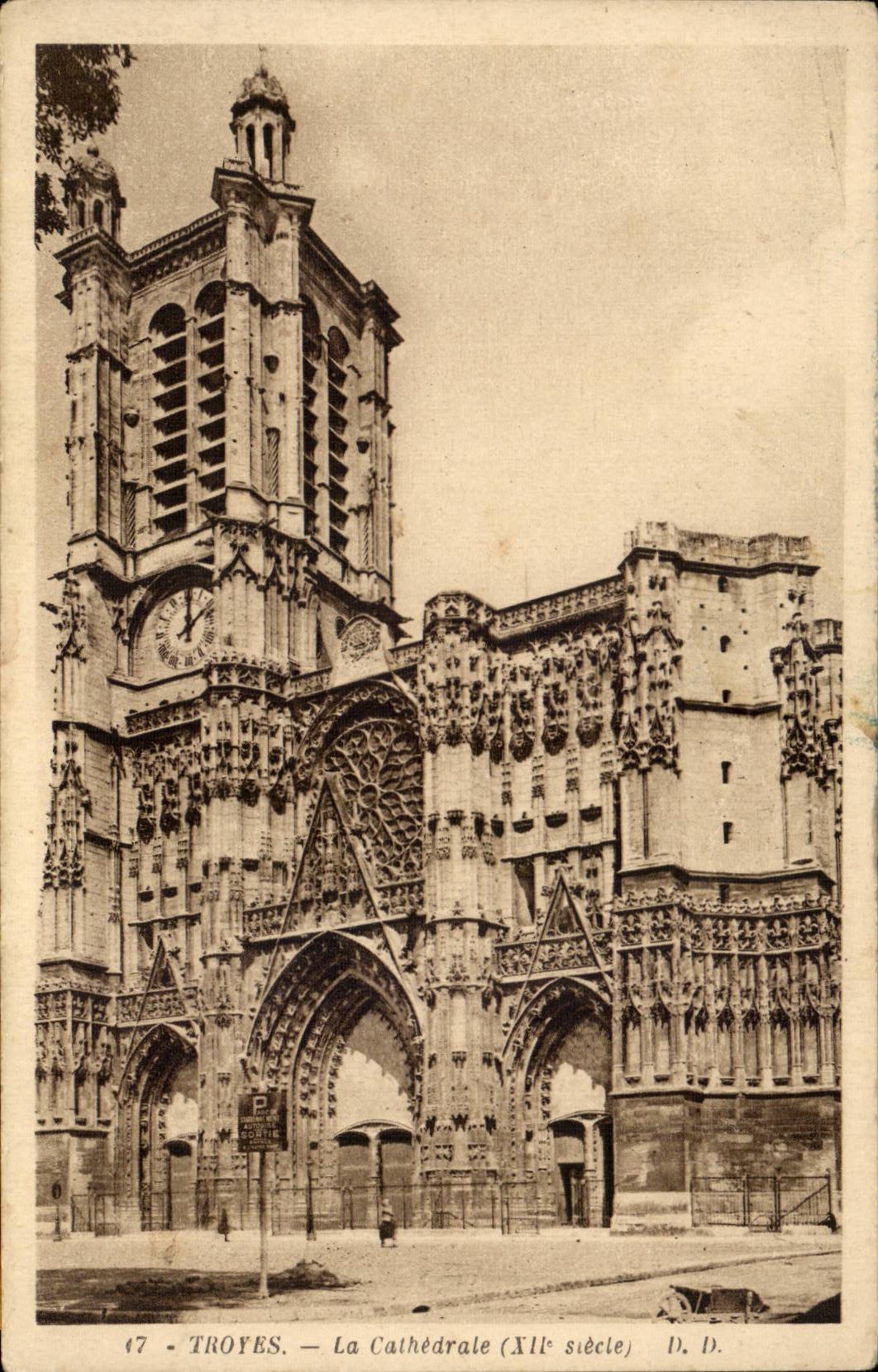Troyes - the Cathedral - CPA