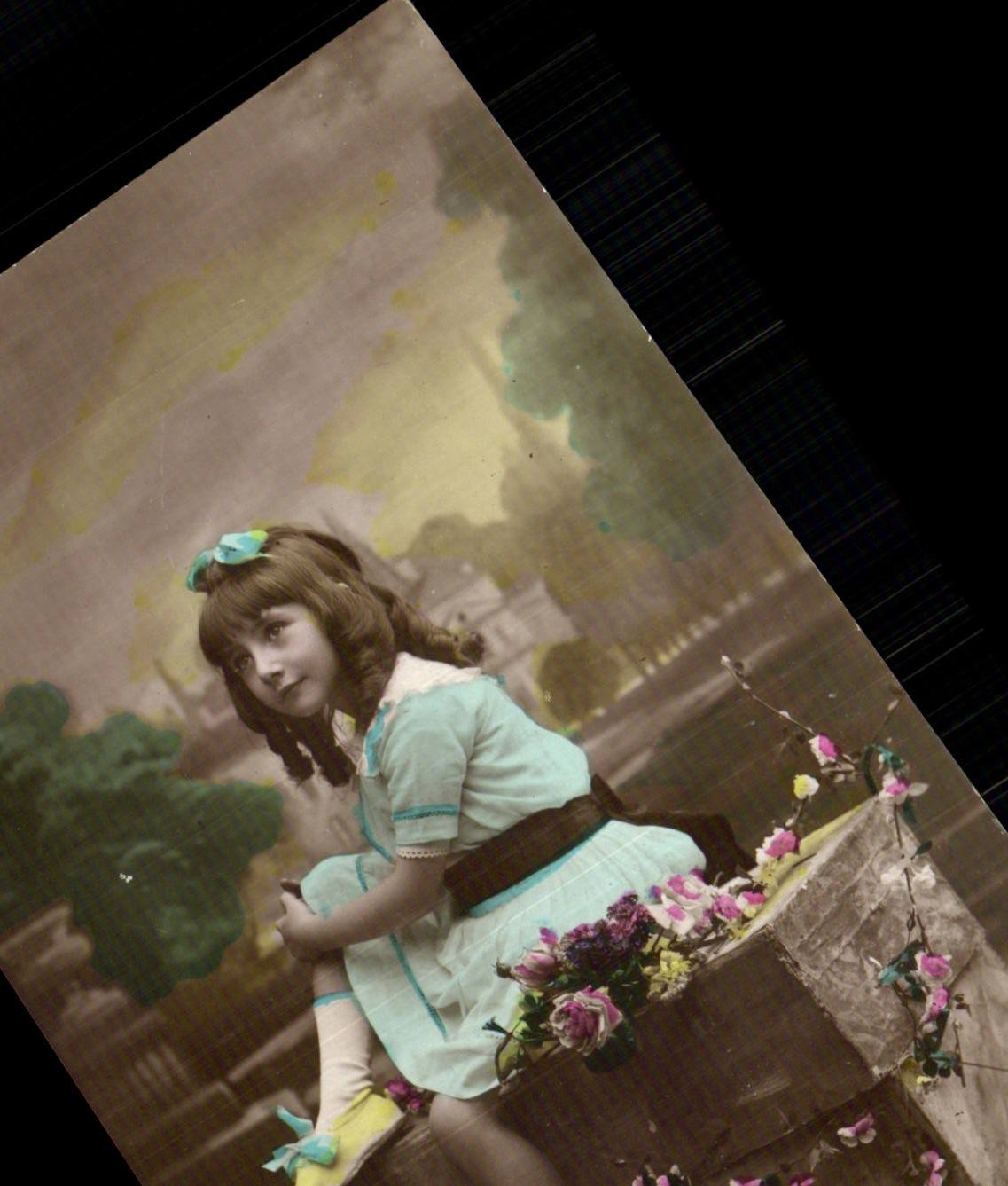 Fantasy - Child - Small Girl - CPA