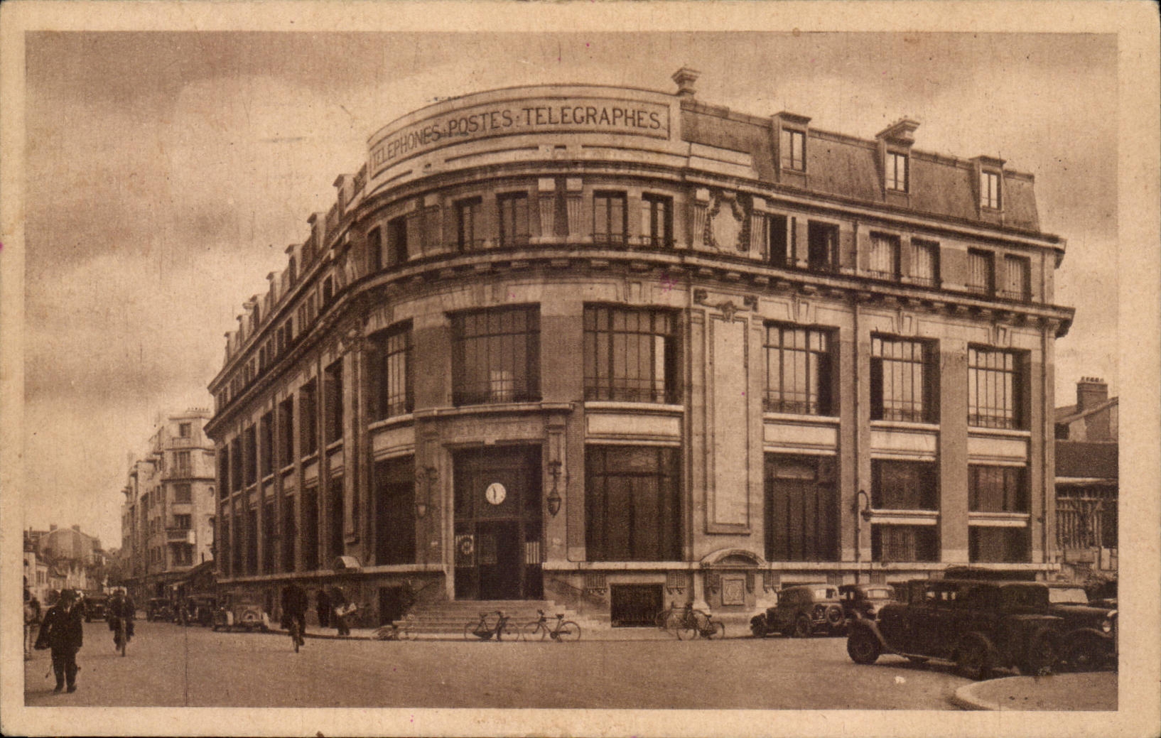 Troyes CPA Post office building