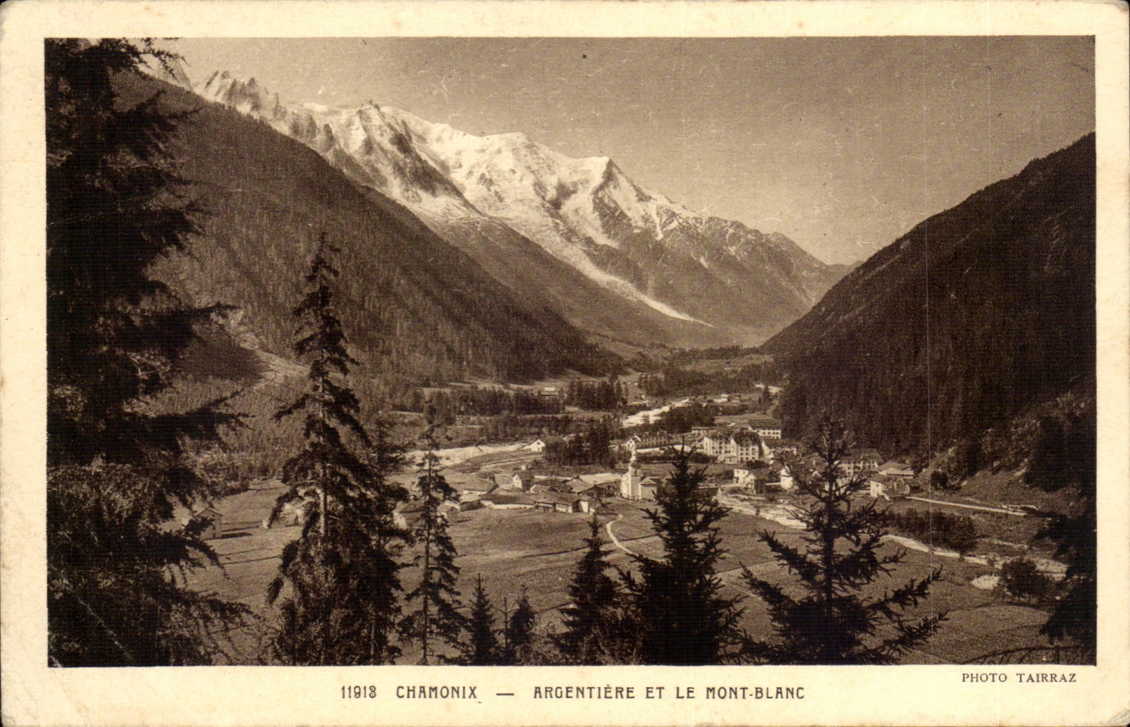 Chamonix - Argentiere et le Mont Blanc - CPA 