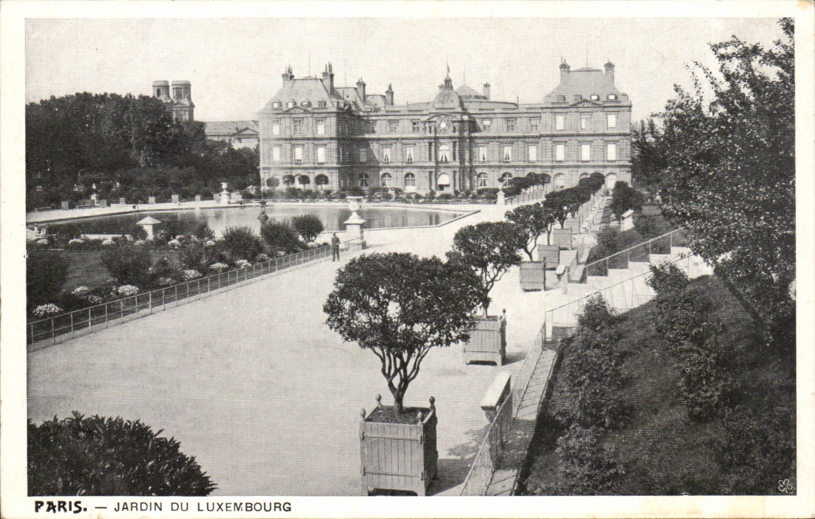 Paris - 6 - Garden of Luxembourg CPA