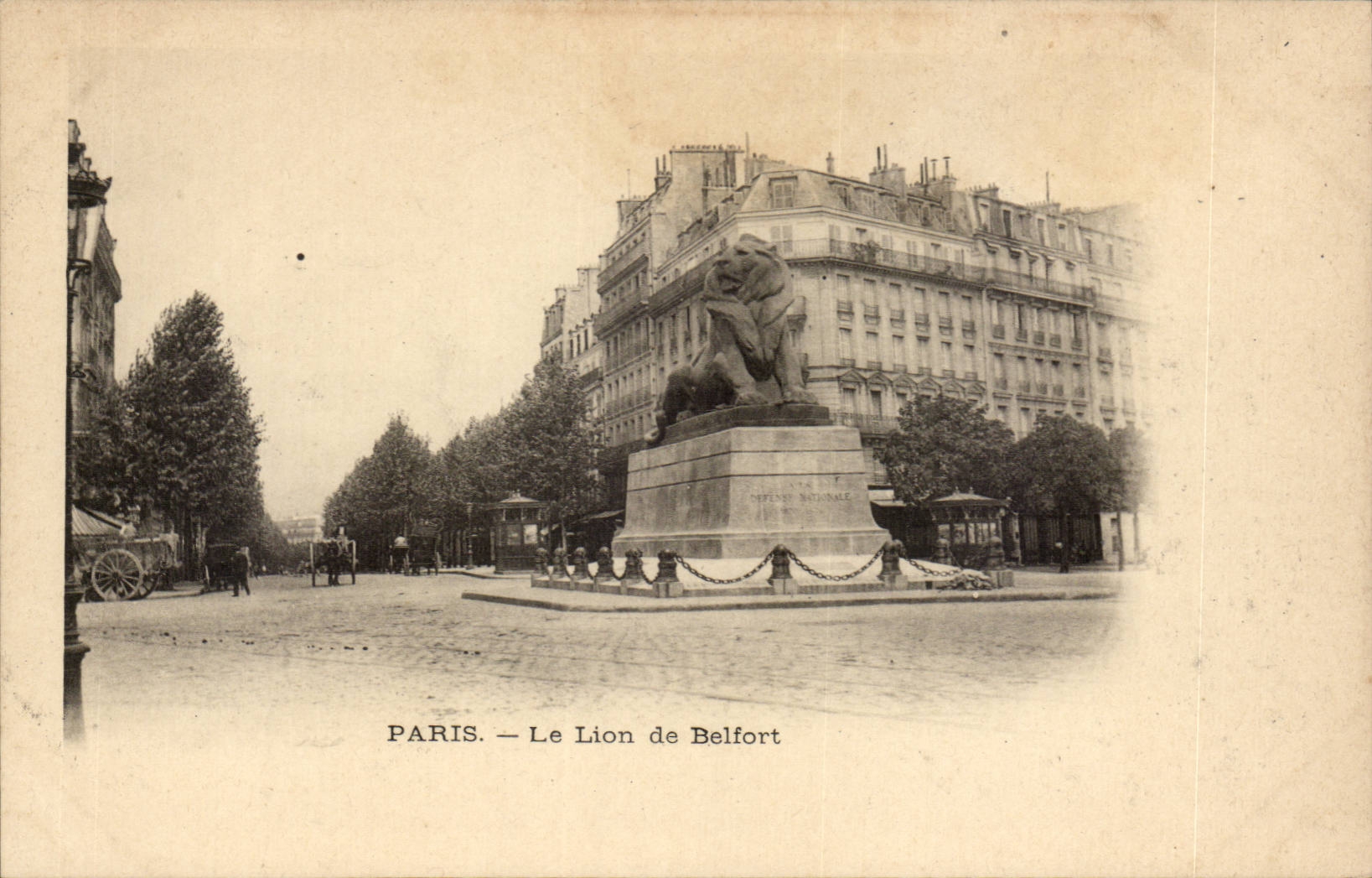 Paris - 14 - the Lion of Belfort CPA