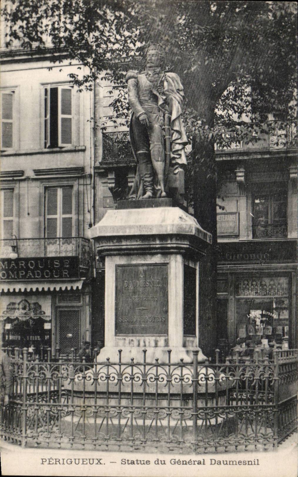 Perigueux - Statue of General Daumesnil CPA
