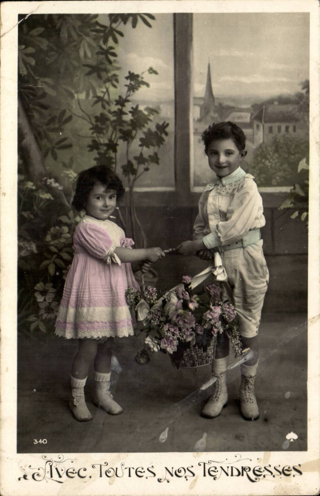 Fantasy - Children - adorable Two Smiling children - CPA