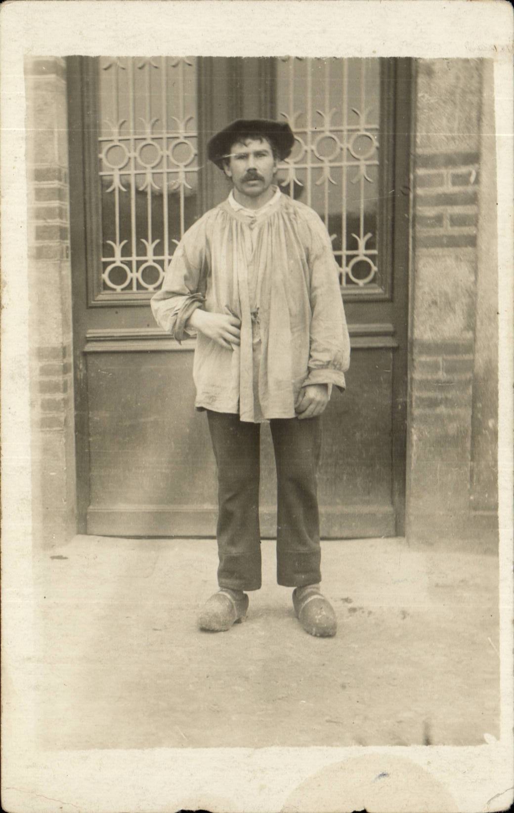 Fantasy - Real photo Folklore - Man - Costumes CPA