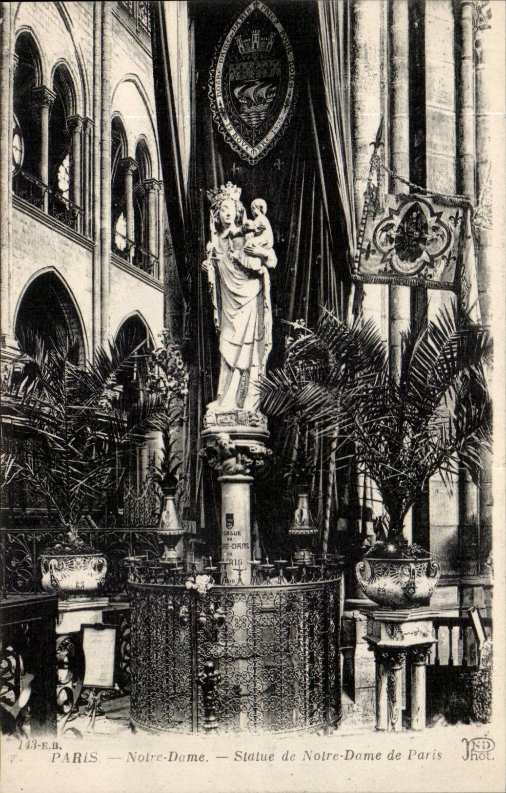 Paris - 4 - Notre Dame - Statue de Notre Dame - CPA 