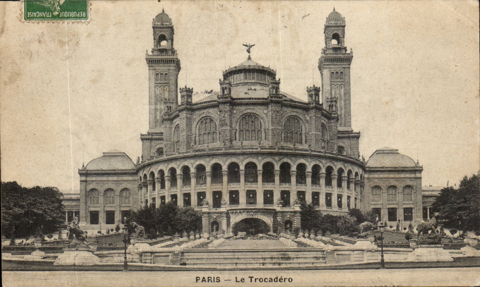 Paris - 16 - Le Trocadero CPA 